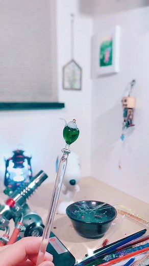 TikTokでparaglass (パラグラス)さんをチェック！