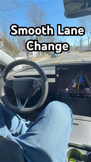 Smooth lane change. #tesla #fsd #autopilot #lanechange