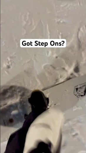 Step-On vs. Strap-In Snowboard Bindings: Which is Better? 🏂