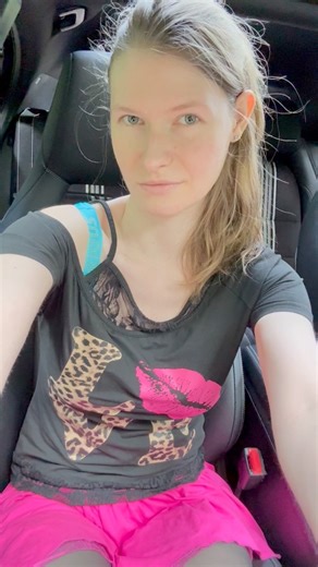 ☆ 𝓘𝓷𝓪𝓢𝓲𝓵𝓳𝓪 ☆ Rückziehverhütung (Coitus interruptus) ist eine Methode, bei der der Mann den Penis vor der Ejakulation aus der Vagina zieht. Effektivität: Pearl-Index 4-22 (hohes Risiko bei inkonsequenter Anwendung). Vorteile: Keine Kosten, keine Hormone. Nachteile: Erfordert hohe Selbstkontrolle, unsicher (Präejakulat kann Spermien enthalten), kein Schutz vor STIs. Nicht als zuverlässige Verhütung empfohlen. | Ina Silja Bietsch