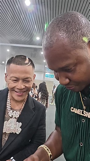 Caught up with 4 Thumb at ComplexCon talking about Hmong culture and heritage! 🇱🇦🙌 Tap in to learn more about the culture. #ComplexCon #HmongCulture #Hmong #Streetwear #Interview