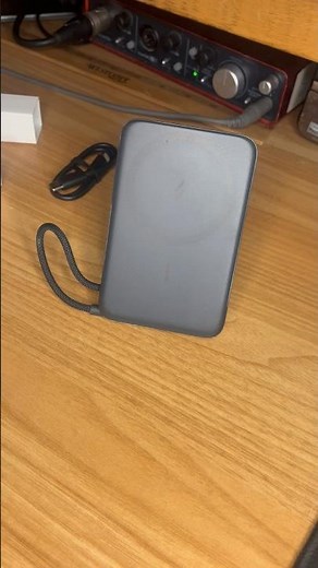 Anker Zolo Power Bank wireless phone charger