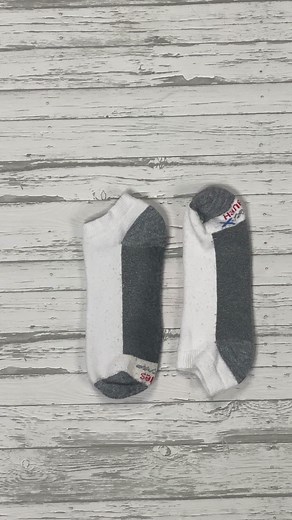 How to fold socks: 3 different ways foldinglaundry #foldingclothes #laundryhacks | Lennia McCarter