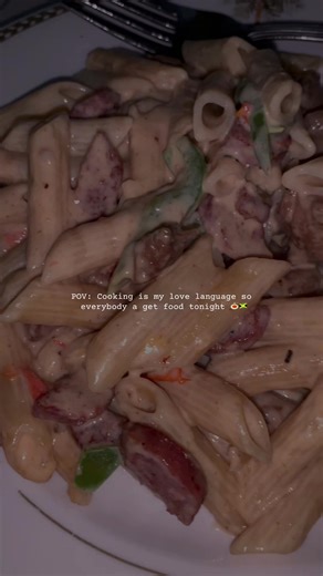 Creamy Chicken & Jerk Sausage Pasta 🍝🔥 Quick creamy pasta dinner without using heavy cream (because we saving coins over here 😌). Ingredients: - Pasta of choice - 1 chicken breast, diced - 2 CPJ jerk sausages (I use these because the casing comes off super easy 🙌) - 1 small onion, chopped - 2 cloves garlic, minced - 1 cup evaporated milk - 1 cup three-cheese blend / cheddar mix - Butter or oil - Salt, black pepper, and a little jerk seasoning - ½ tsp baking soda (for the chicken tenderizing