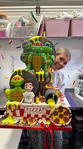 cowabunga 🍕🐢🧨 • • • #tmnt #teenagemutantninjaturtles #cakedecorating #customcakes #birthdaycake #cakegoals #glasgowbaker #creativecakes #cakeartist #cakesofinstagram #tmntcake #kidscake #cakeinspo #custombirthdaycakes #uniquecakes #cakeart #themedcakes #glasgowbaker | Cake Days a Week