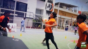 Mixture of Football and Table Tennis, Teqball is a unique and eye-catching game being played in Karachi with an aim to inspire generations #ARYSports #Teqball #Football #TableTennis | ARY Sports
