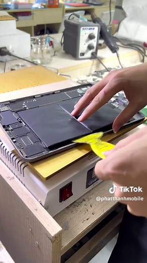 Hướng Dẫn Thay Pin iPad Pro 11 inch (2018) Dễ Dàng