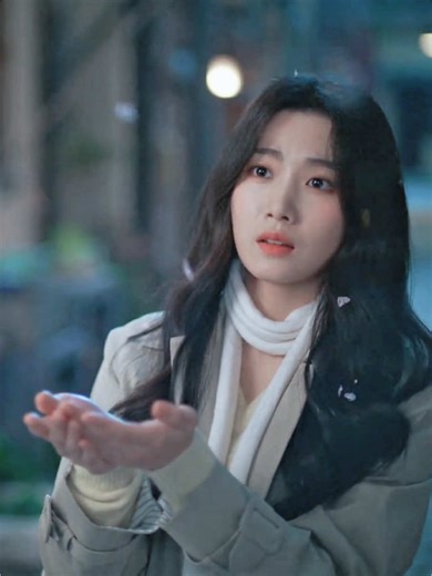 Dia lupa tentang ciuman saat mabuk #cdrama #lovebetweenlines #luyuxiao #chenxingxu #TikTokTainment #BahasDrama #GX