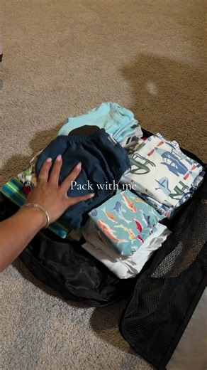 Let’s pack for a family vacation #packwithme #familytrip #momlife #vacations