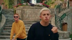 Michou - FIER (Clip Officiel)