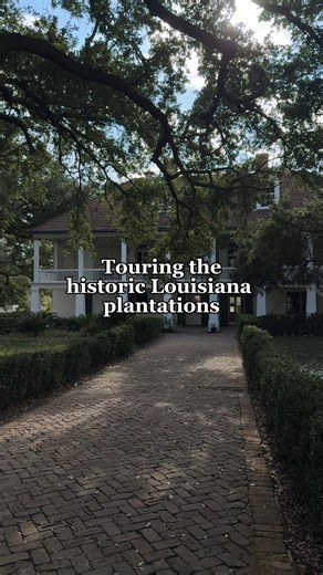 Book your plantation tour today with Cajun Encounters #historicaltour #louisianahistory #louisianatours #neworleans | Cajun Encounters Tour Company
