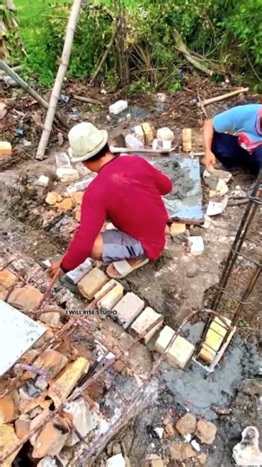 Traditional Manual Brick Footing & Concrete Sloof Casting – Old School Foundation Work