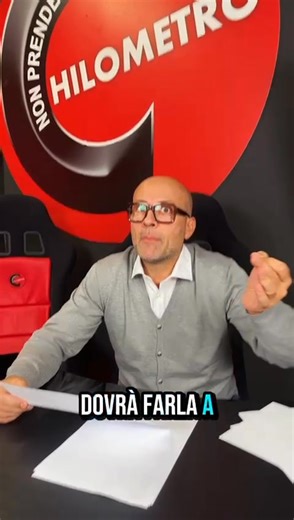 #adv #carfax Controlliamo oggi questa Peugeot 508 usata con CARFAX! Inizieremo con il controllo revisione auto per scoprire se è stata eseguita e se ci sono anomalie nei dati registrati. Poi controlleremo il numero proprietari dalla targa di questa 508. Dati fondamentali da sapere prima di fare ilpassaggio di proprietà dell’auto. Non mi conoscete? Sono Alfredo Bellucci e ormai da vent’anni lavoro nel settore delle auto usate. In particolare combatto le truffe dei veicoli usati! Quando si compra 