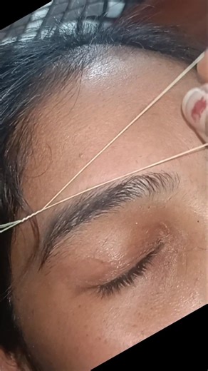 upper eyebrow threading // threading tutorial // threading bnane ka asan tareeka ✅