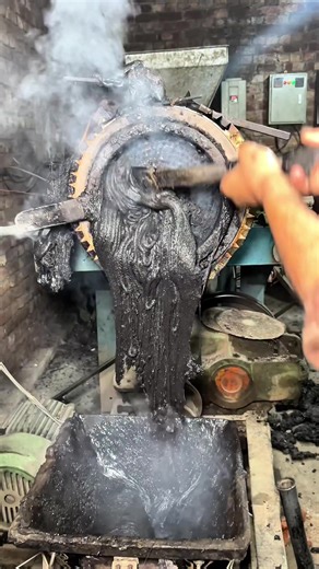 How Plastic Black Dana Is Made: Recycling Process Explained