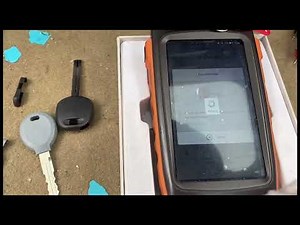 How to clone a transponder key using Xhorse VVDI Key tool Max