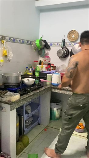 Video của Thạnh Vy (@thanhvy1986) với bản nhạc nhạc nền - NGUYEN HIEP STV