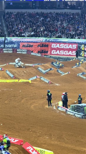 Exploring the Triple Triple Quad 250 Heat in Motocross