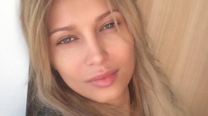 La doi ani de la divorţ, Lora face lumină pentru prima dată: "M-am simţit părăsită!"