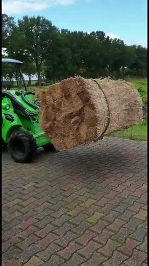 #avant528 #avanttenco #avantloaders #avantmestklem #avantzwaailamp #boerentrots #brandweerzwinderen