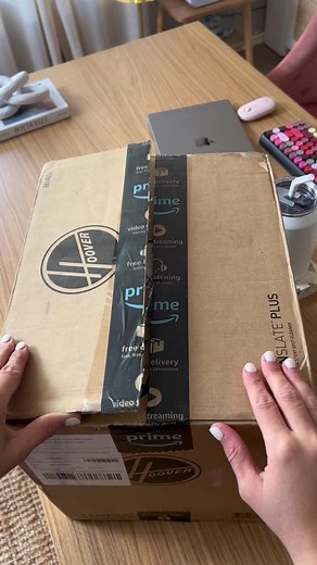 Ultimate Gadget for Office Chair Deep Cleaning!