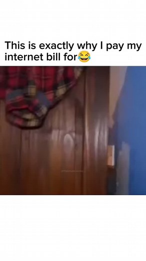 Why does this cover hit harder than the original? 😂 Follow for more... . . #rockstar #postmalone #liveperformance #livesinging #rap #rapper #music #musiccover #song #songcover #comedy #funny #trendingsongs #themusicverse | themusicverse