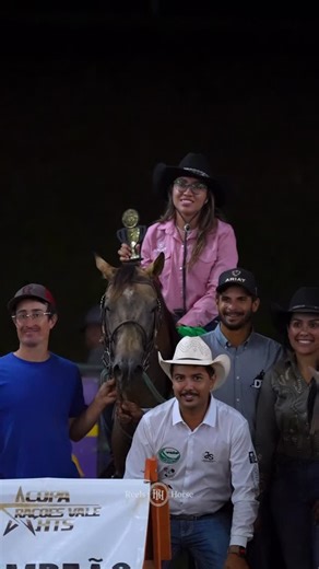 Maria Dal Col | voo cancelado | contratos | D.Saúde | Primeira prova do Ano com o meu parceiro RCH Fire, Classificamos em segundo para a final. E na final fizemos o menor tempo da prova 🙏... | Instagram