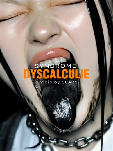 L’un des troubles les plus mal compris en psychologie, c’est la dyscalculie. On la réduit souvent à « être nul en maths ». À « ne pas faire d’effort ». Mais en réalité, c’est bien plus que ça. Tout commence dans le cerveau. Chez une personne dyscalculique, les zones qui traitent les nombres ne fonctionnent pas comme chez les autres. Le lobe pariétal, chargé du sens des quantités, a du mal à donner une valeur stable aux chiffres. Le cerveau voit les nombres, mais ne les ressent pas. Résultat : 3,