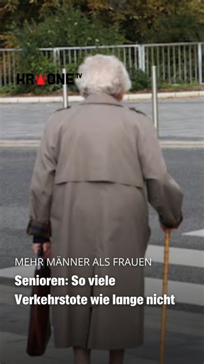 ➡️ Senioren: So viele Verkehrstote wie lange nicht Erschreckende Zahlen aus dem Straßenverkehr: Im vergangenen Jahr sind so viele Pensionisten bei Verkehrsunfällen ums Leben gekommen wie schon lange nicht mehr – konkret seit dem Jahr 2012. Starben damals 154 Senioren, waren es im Vorjahr 147. ➡️ mehr dazu findest du im Link in der krone.tv-Bio #news #kronenzeitung #kronetv #auto #österreich | Kronen Zeitung