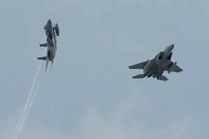 Watch F-15s Buzz Eastern Massachusetts