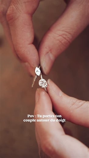Tiroir De Lou | Une petite commande reçue cette semaine ! Deux bagues, deux initiales, une histoire d’amour qui ne demande qu’à rayonner ✨❤️ | Instagram
