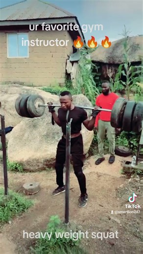 how to build your leg via heavyweight squat. #motivation #transformyourlifetoday