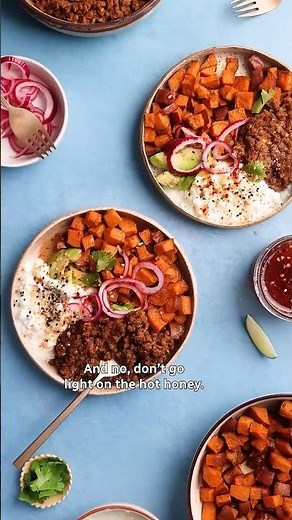 A vegetarian recipe for viral sweet potato and cottage cheese bowls