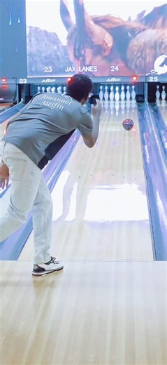 FOLLOW 4 Bowling | Lofty Bowling