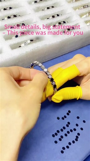 Waterproof Jewelry: Shine Without Tarnish