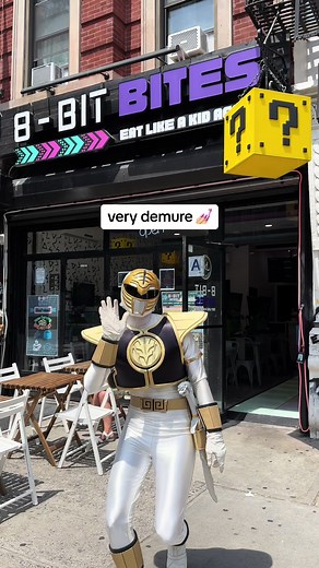 the 8-bit bites experience is very demure & mindful besties 💅🏼🙂‍↕️✨ #8bitbites #nyceats #nycfood #fyp