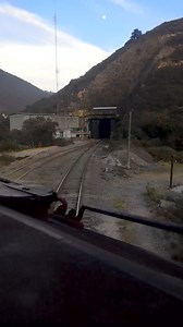 Timelapse túneles el Mexicano de norte a sur #tunel #Ferrosur #Ferromex #trenes #montañas #ferro #GeneralElectric | Imagenes de trenes