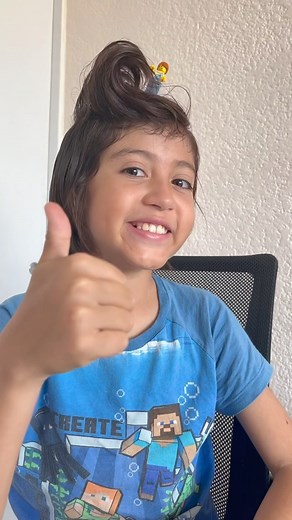 Diki Duki Dariel on Instagram: "Día de PEINADOS LOCOS 🤪"