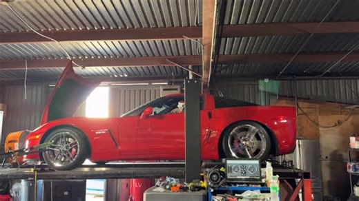 Martin Hern on Instagram: "Looks like Santa Claus delivered once again 🥳 Enjoy it, Matt 🎄💪 546 rwhp on pump 93 with just a few bolt-ons 🚀 @texasspeed PRC 285cc heads @texasspeed Stage 2 cam @americanracing 1 7/8 headers w/ high-flow 3” mid-pipe Callaway CAI ATI balancer ZR1 OEM injectors Stock fuel system, throttle body & intake All tied together with a 🔥 tune by @dr_jcapps_phoenix_pc 🏁 DynoJet #fastlane #corvette #c6z06 #dynojet #fastlanebuilt💯"