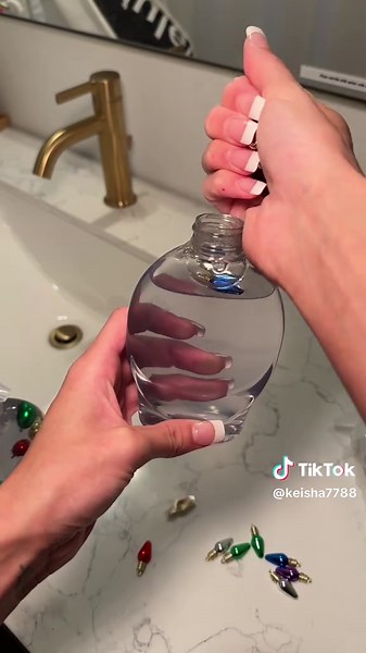 Easy DIY Christmas Soap Tutorial for the Holidays