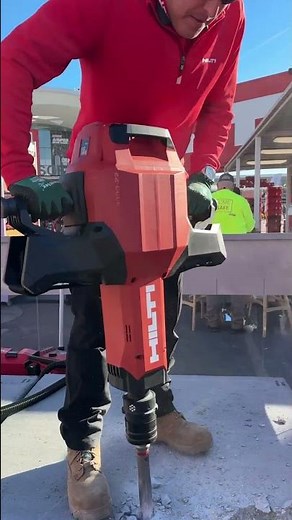 CORDLESS POWER THAT MOVES | Hilti TE 3000-22