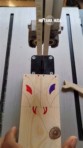 manuk screamer | fast mantis pattern cutting 👉 #diy #woodcraft #decoration | Instagram