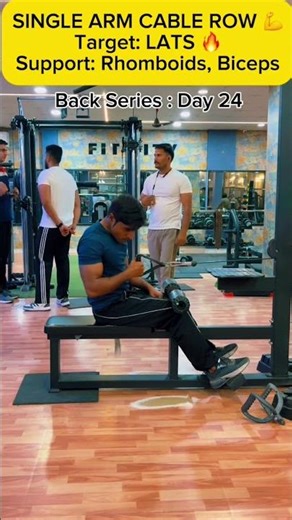 Single Arm Cable Row on Lat Pulldown Machine | Perfect Form 💪