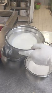 376K views · 7.6K reactions | PANG LETTERING/PANSULAT SA MGA CAKES NG JOWA NIO  STEP BY STEP TUTORIAL  SHOUT OUT KAY C/CK Rocky D. Genosa for teaching me this pangmalakasan birada. Eto po yung exact measurement: 3 cups - water 1 cup - sugar 1 slice lemon ½ cup - cornstach with water ½ cup also Food coloring Thank you 殺 I COOK / I SHARE / I INFLUENCE  | Chief RS | Facebook