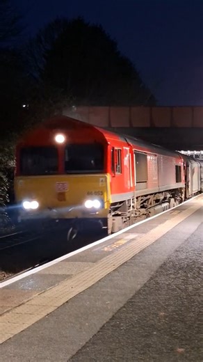 YouTube: Trains I've Seen on Instagram: "DB Cargo Class 66 053 passes through Kidderminster with 6M41 Margam TC to Round Oak and West Midlands Railway Class 172 216 sitting at platform 26.01.2025 #train #trains #gb #uk #railways"