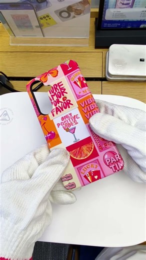 Turn your vocation vibe into a phonecase with our machine! #rockspace #phonecase #smallbusiness