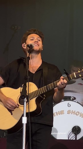 Niall Horan Singing 'You Sing' - Story of My Life