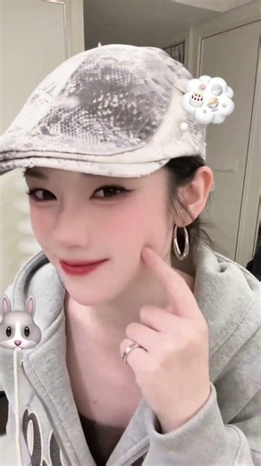 Liu Xiyu's Seductive Gesture Dance: A Self-Expression Journey of 5 Years