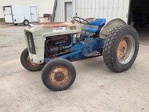 1962 Ford 4000 2WD Tractor | Agriculture