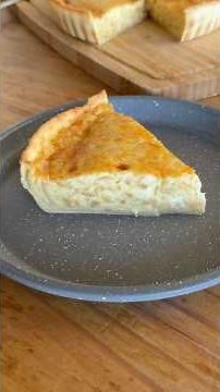 Tarta de cebolla y queso 🧀 🧅